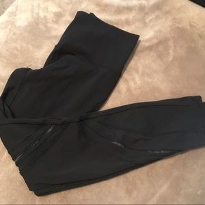 HIGH TIMES METTA 7/8 Lululemon Leggings